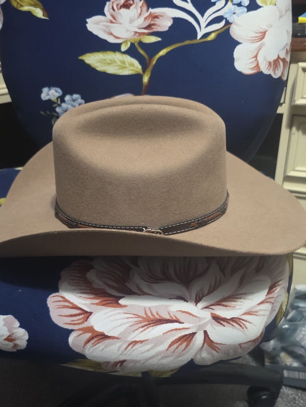 Justin Cowboy Tan Felt Western Hat with Braided Band - Picture 7 of 11